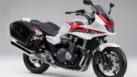 Honda CB1300 Super Touring 2009 EBL-SC54